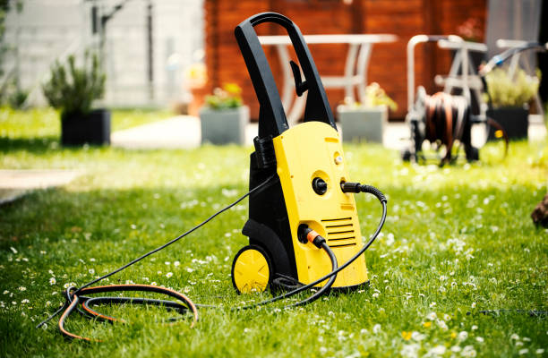 Best Roof Cleaning and Mildew Removal in Robbins, NC